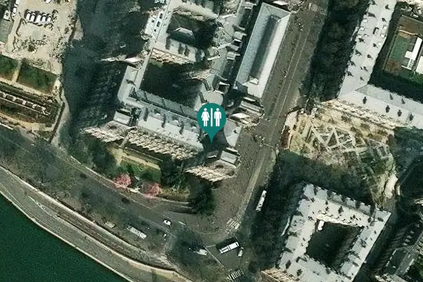 Satellite view of Rue de Lobau 1 Toilet