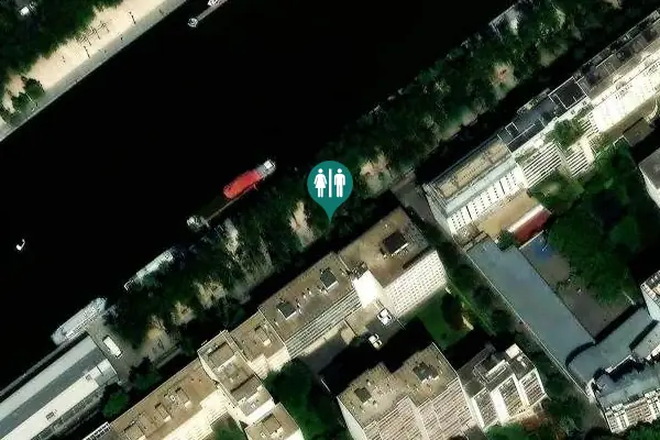 Satellite view of Quai de la Loire 34 Toilet