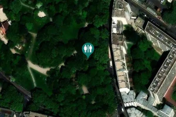 Satellite view of Avenue Jacques de Liniers Toilet