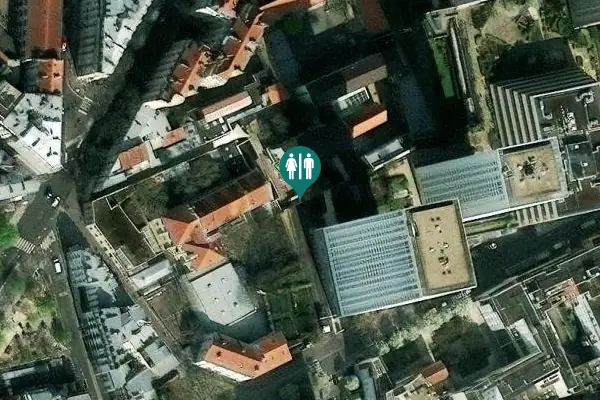 Satellite view of Accès Parking Italie 2 Toilet